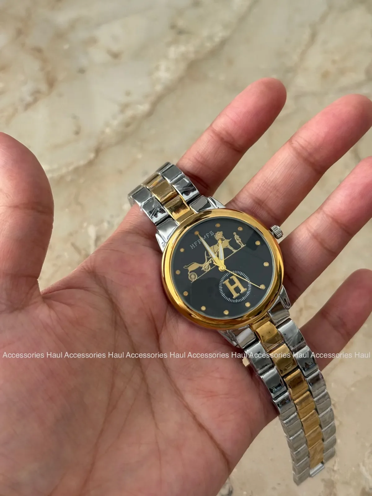 High-Quality Watch HR – 1001