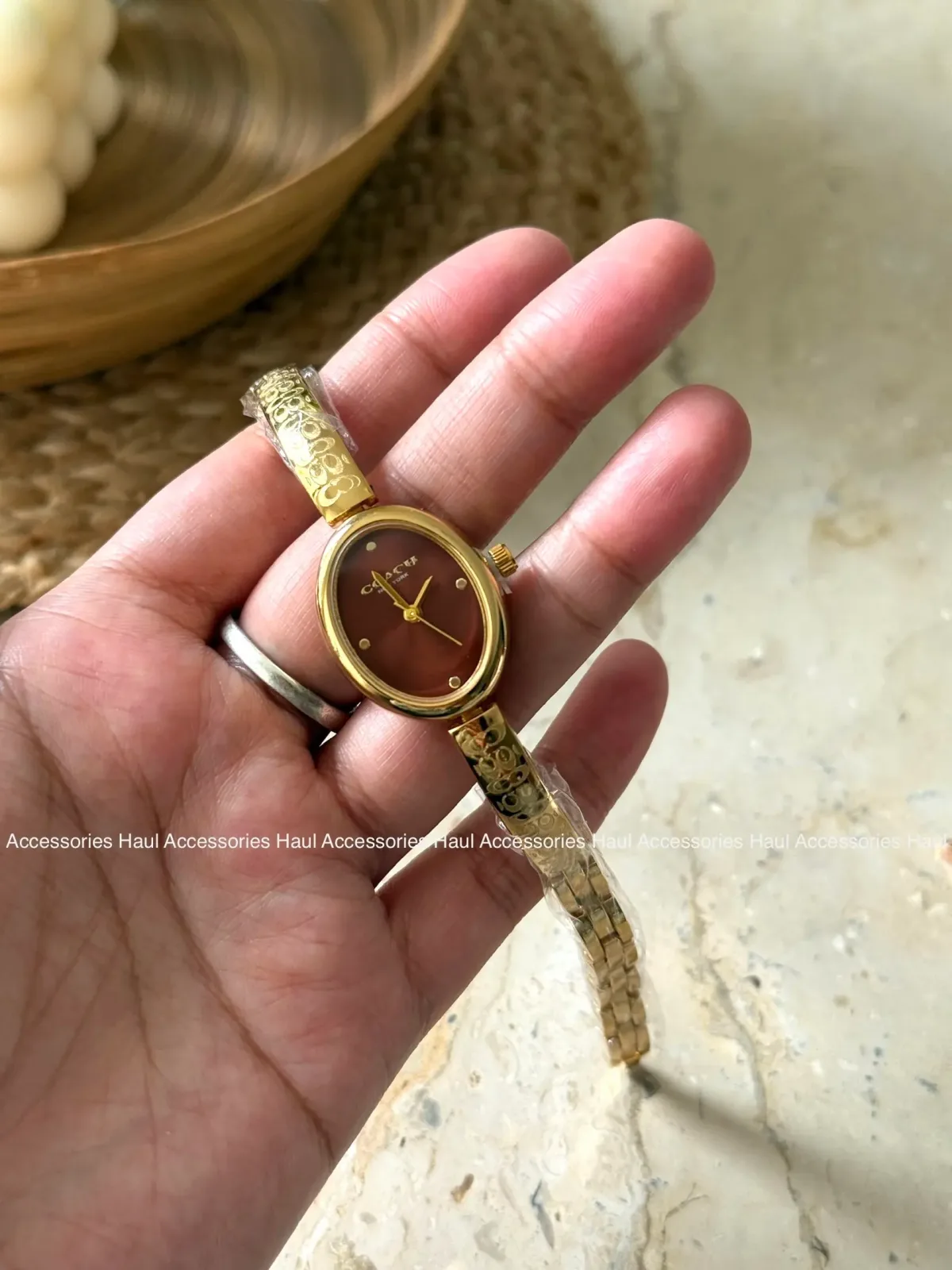 High-Quality Watch CH – 1008