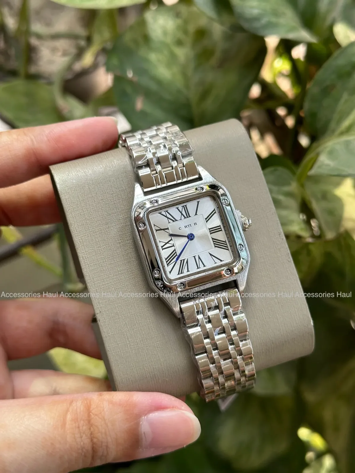 Premium-Quality Watch CRT – 10001