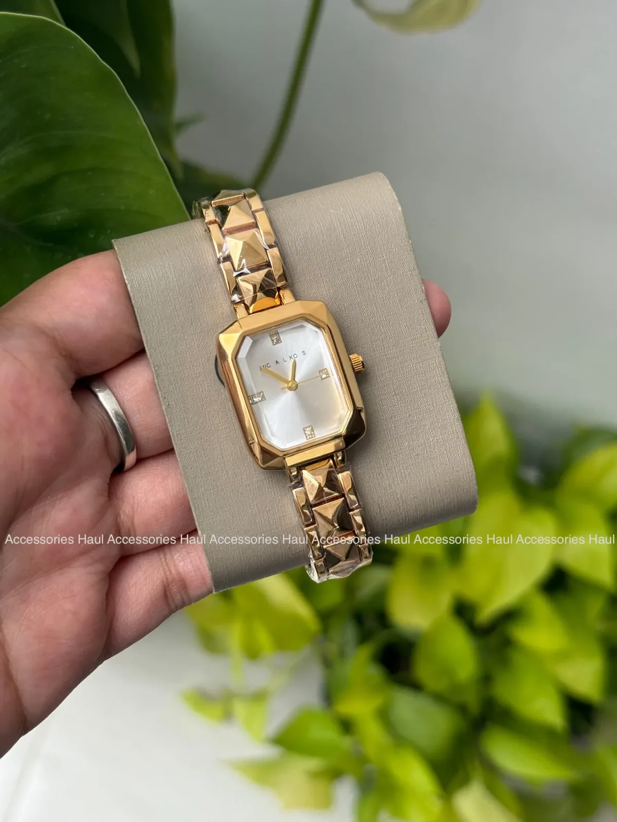 High-Quality Watch MK – 9002