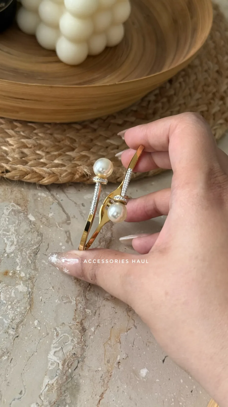 Nova Twist Bangle