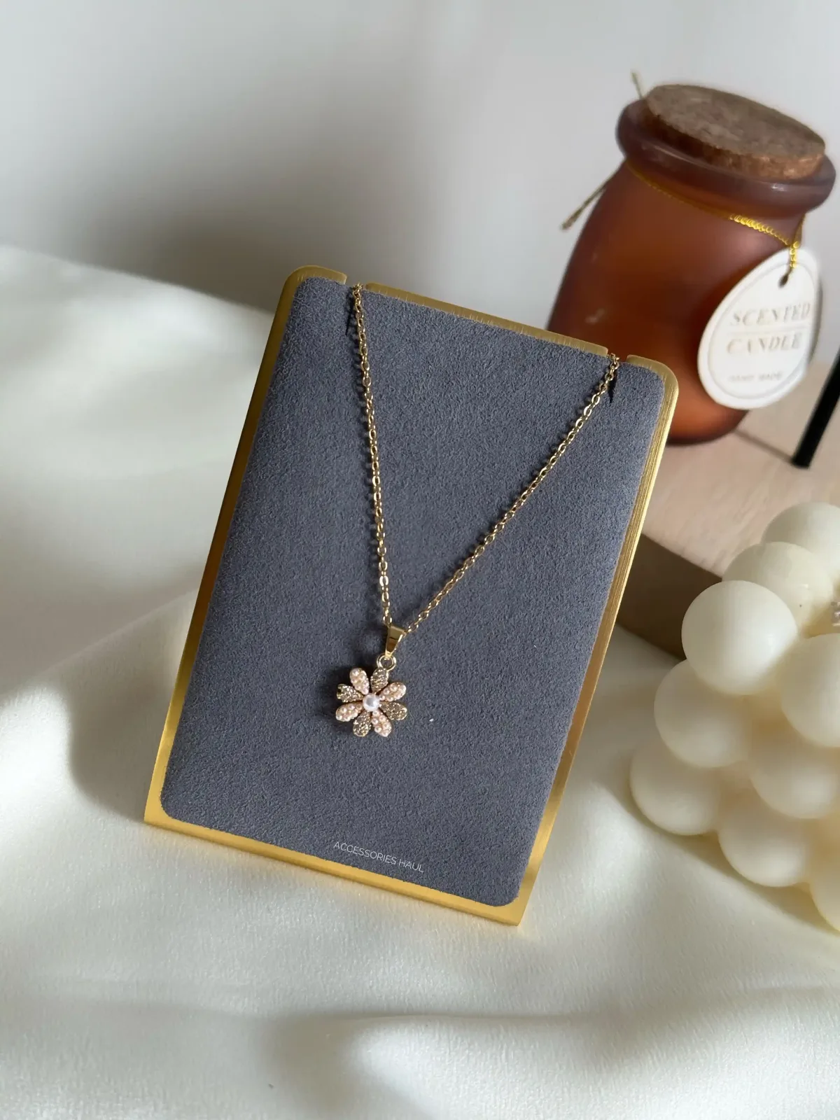 Pearl Flower Necklace