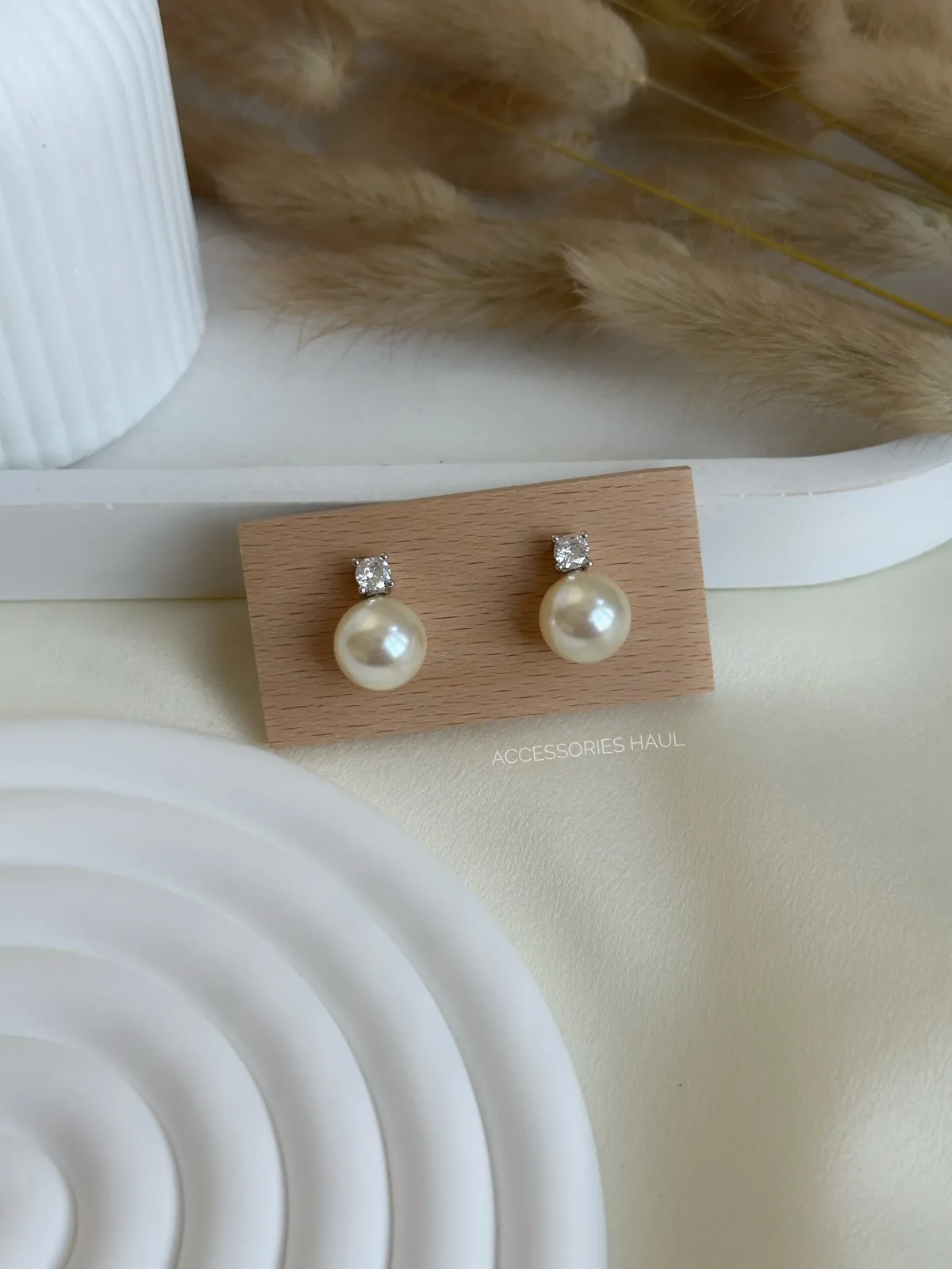 Premium Stud Earring – 003