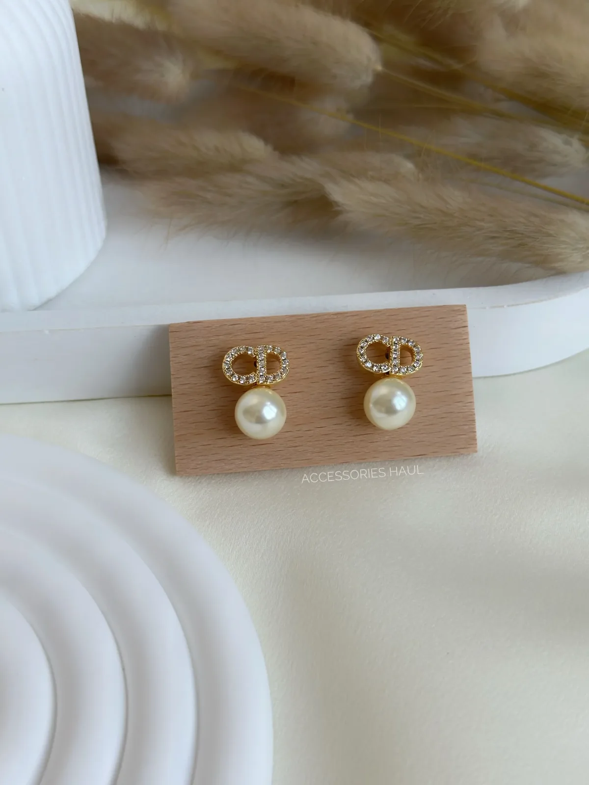 Premium Stud Earring – 005