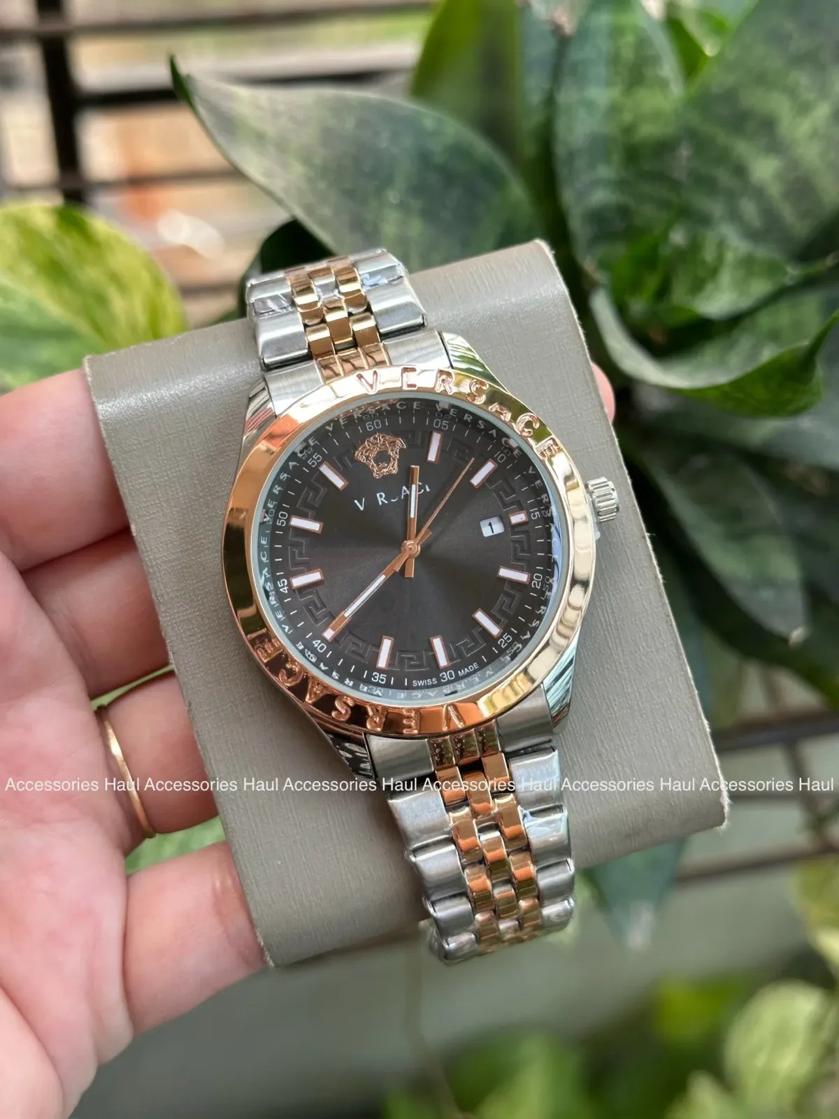 Premium-Quality Watch VS – 1009