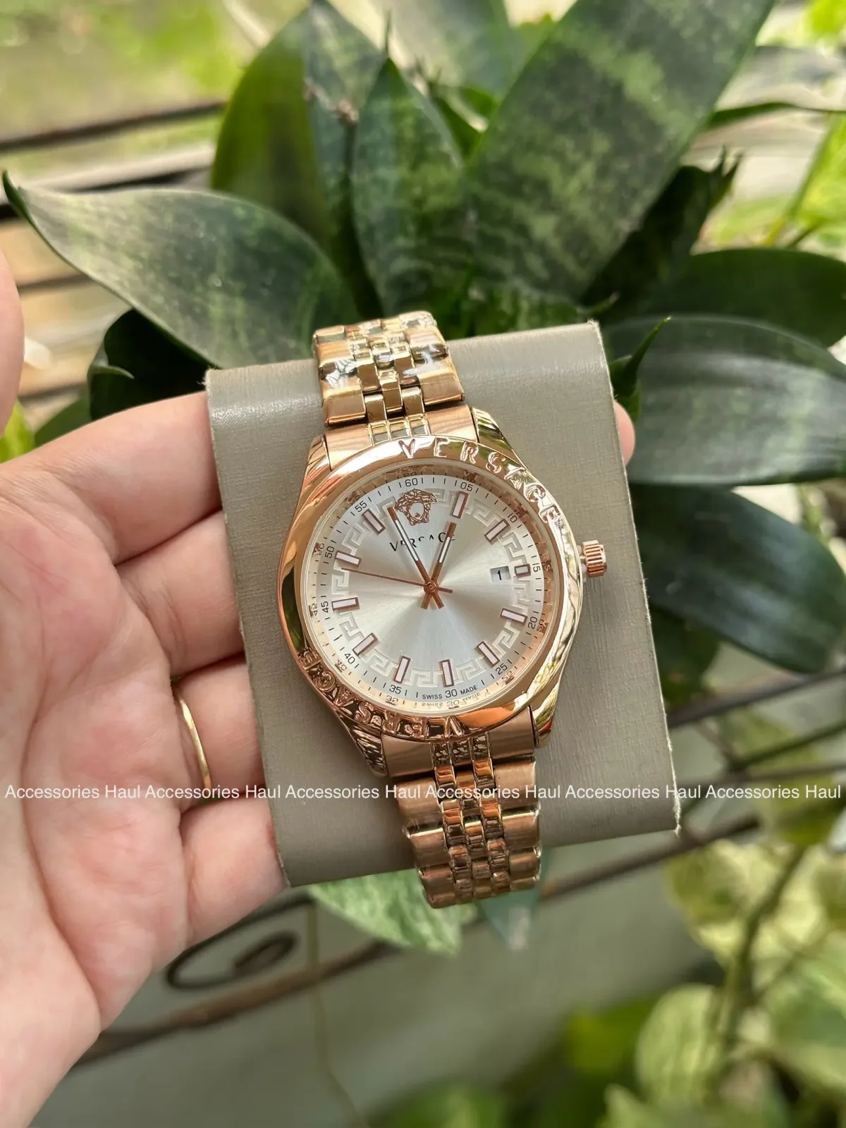 Premium-Quality Watch VS – 1010