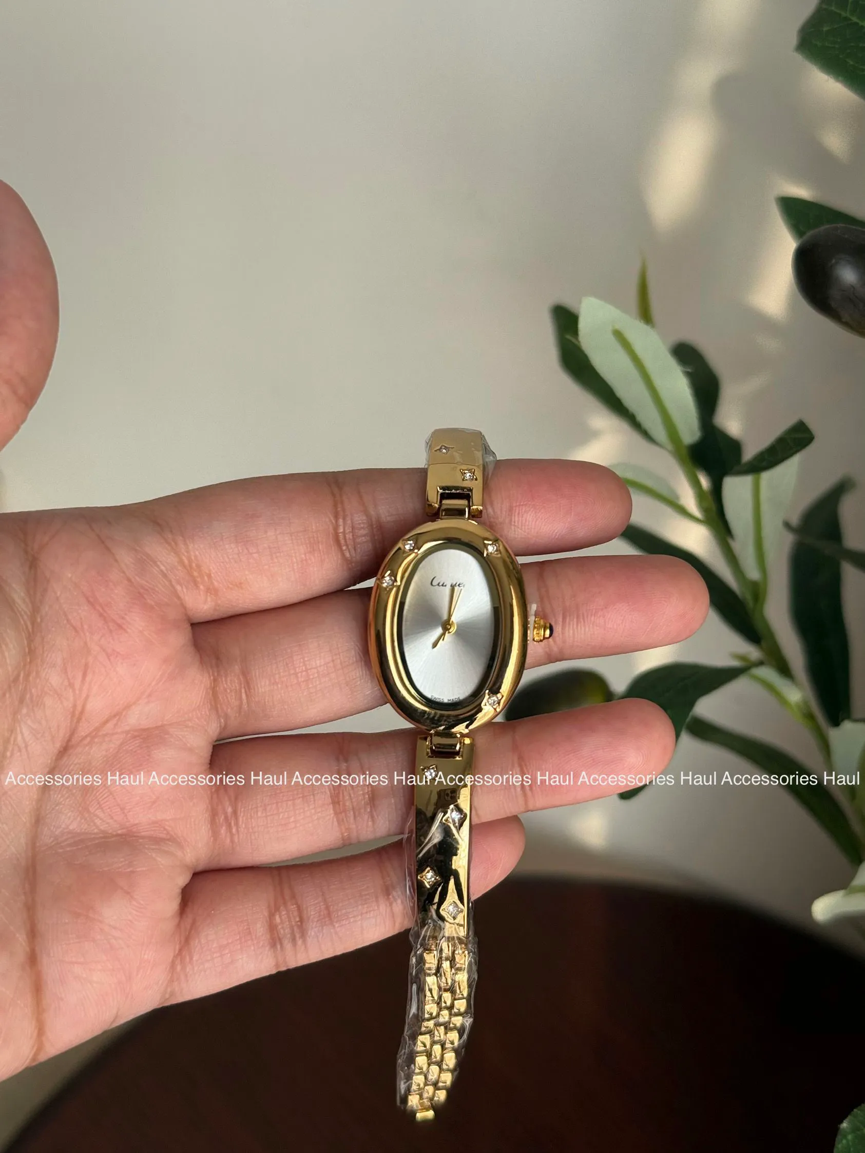 High-Quality Watch CRT4002