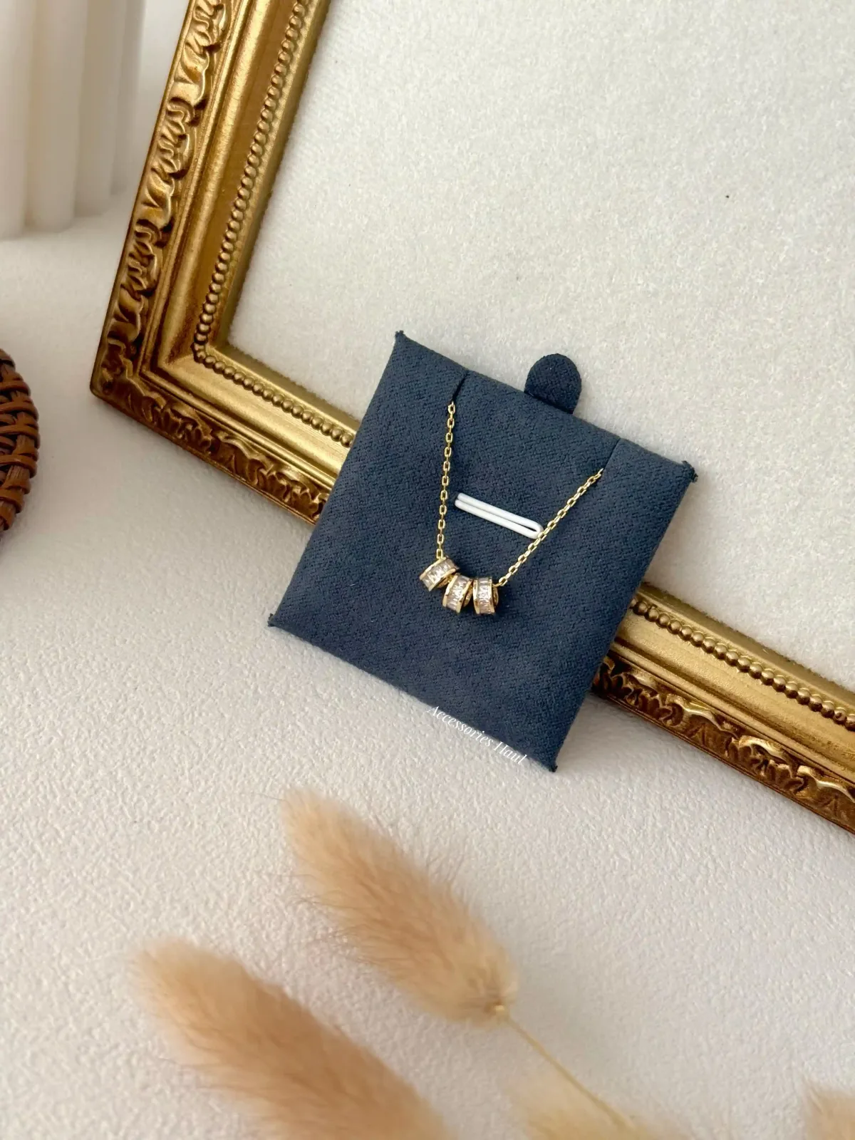 Lustre Necklace